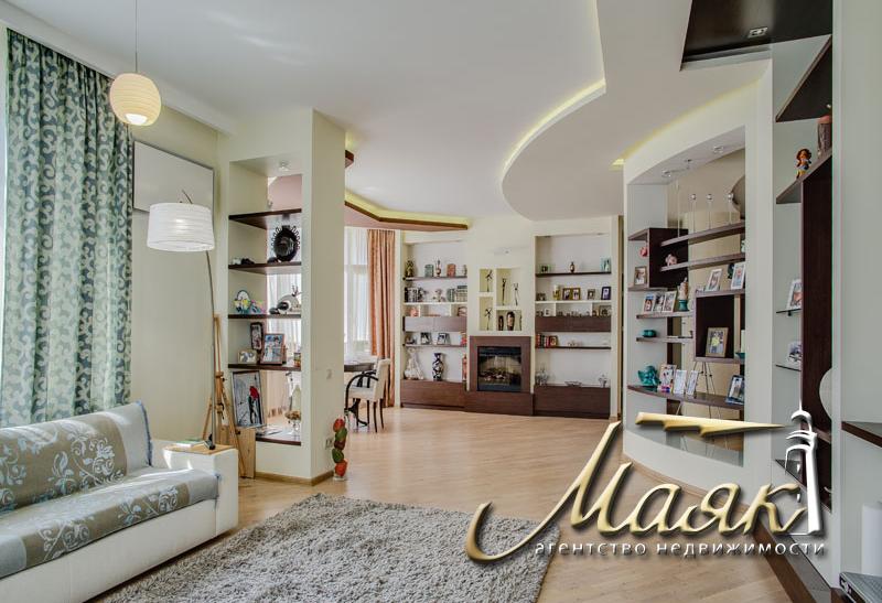 Квартира в новостройке: двухуровневая квартира с видом на Днепр, Днепровский 