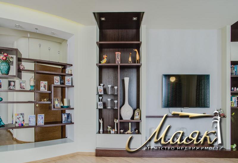 Квартира в новостройке: двухуровневая квартира с видом на Днепр, Днепровский 