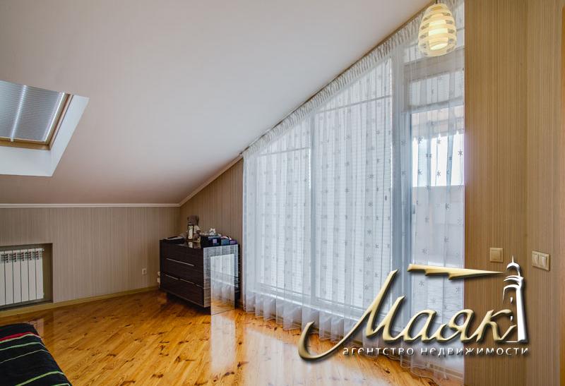 Квартира в новостройке: двухуровневая квартира с видом на Днепр, Днепровский 