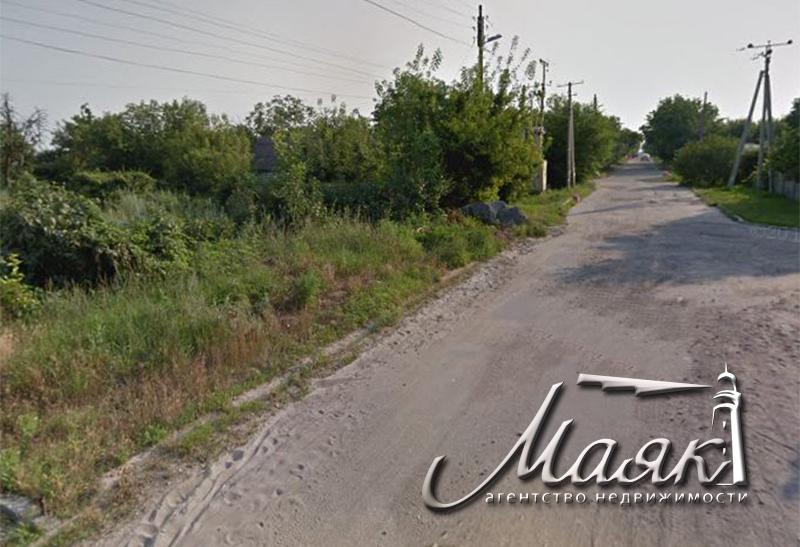 Участок под строительство жилого дома.