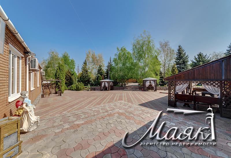 Гостинично-ресторанный комплекс.